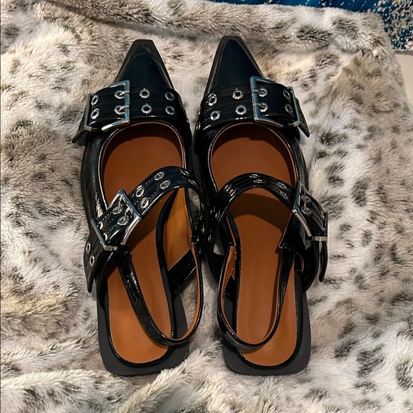 Shoes - Stylish Black Women's Shoes with Buckle Detail